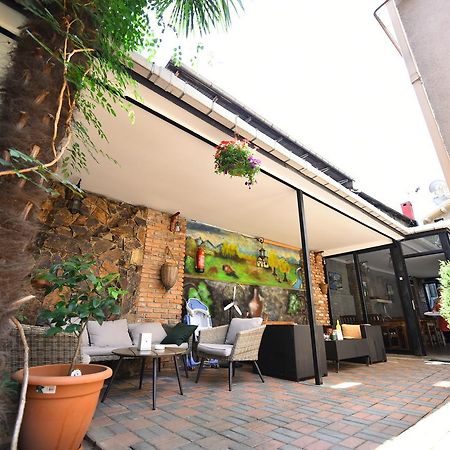 Hotel Phaliashvili Batumi Luaran gambar