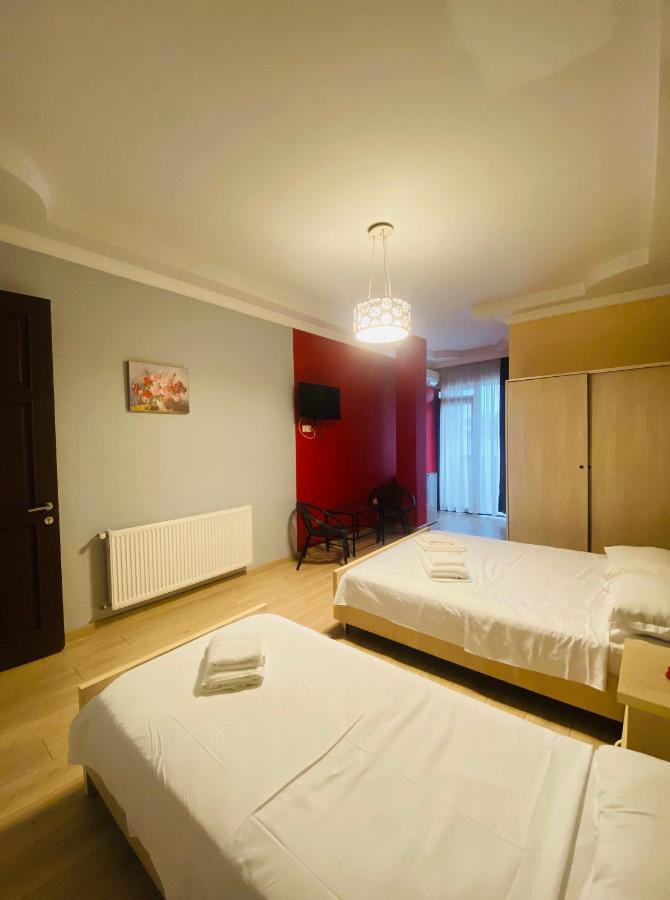 Hotel Phaliashvili Batumi Luaran gambar