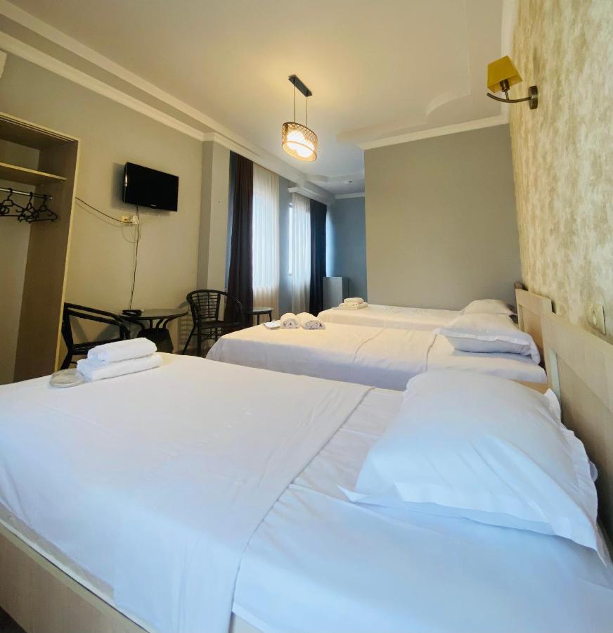 Hotel Phaliashvili Batumi Luaran gambar