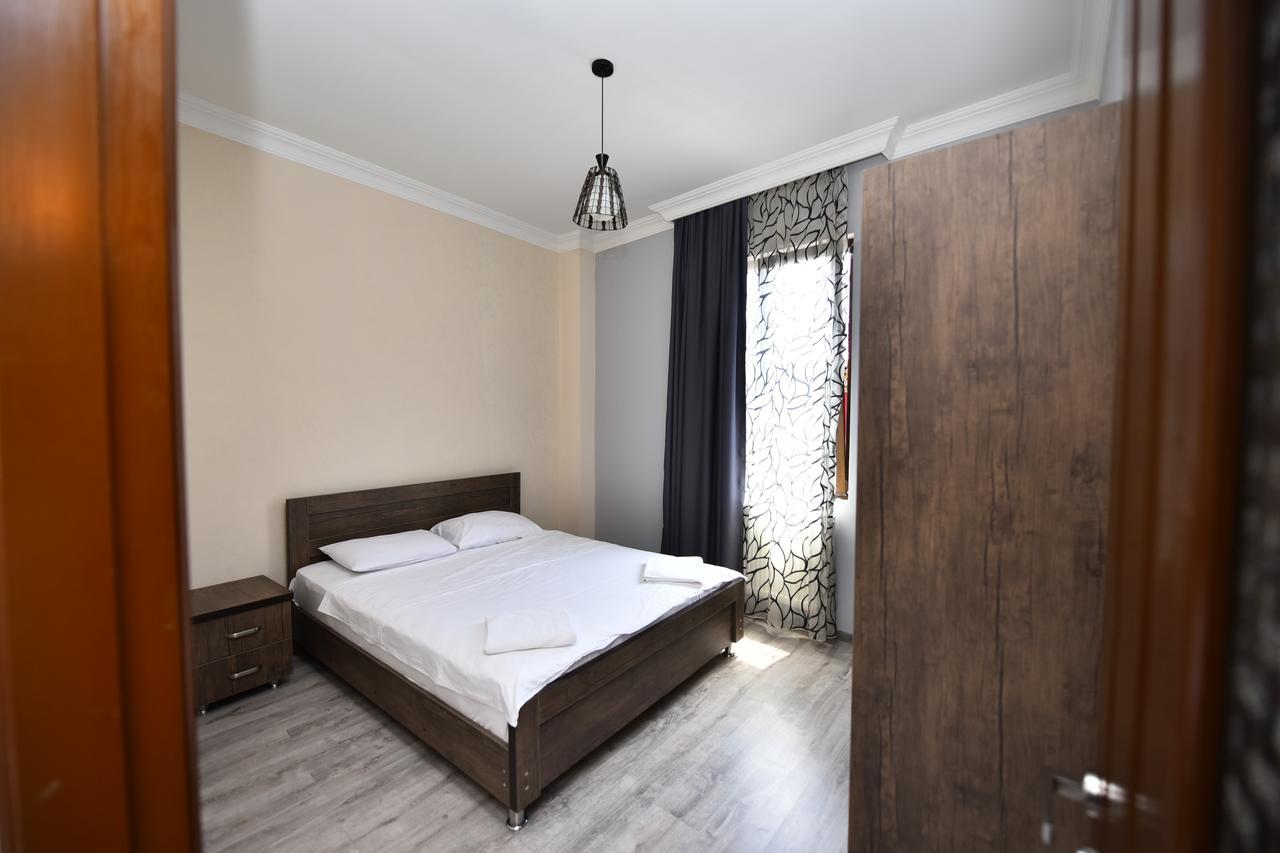 Hotel Phaliashvili Batumi Luaran gambar