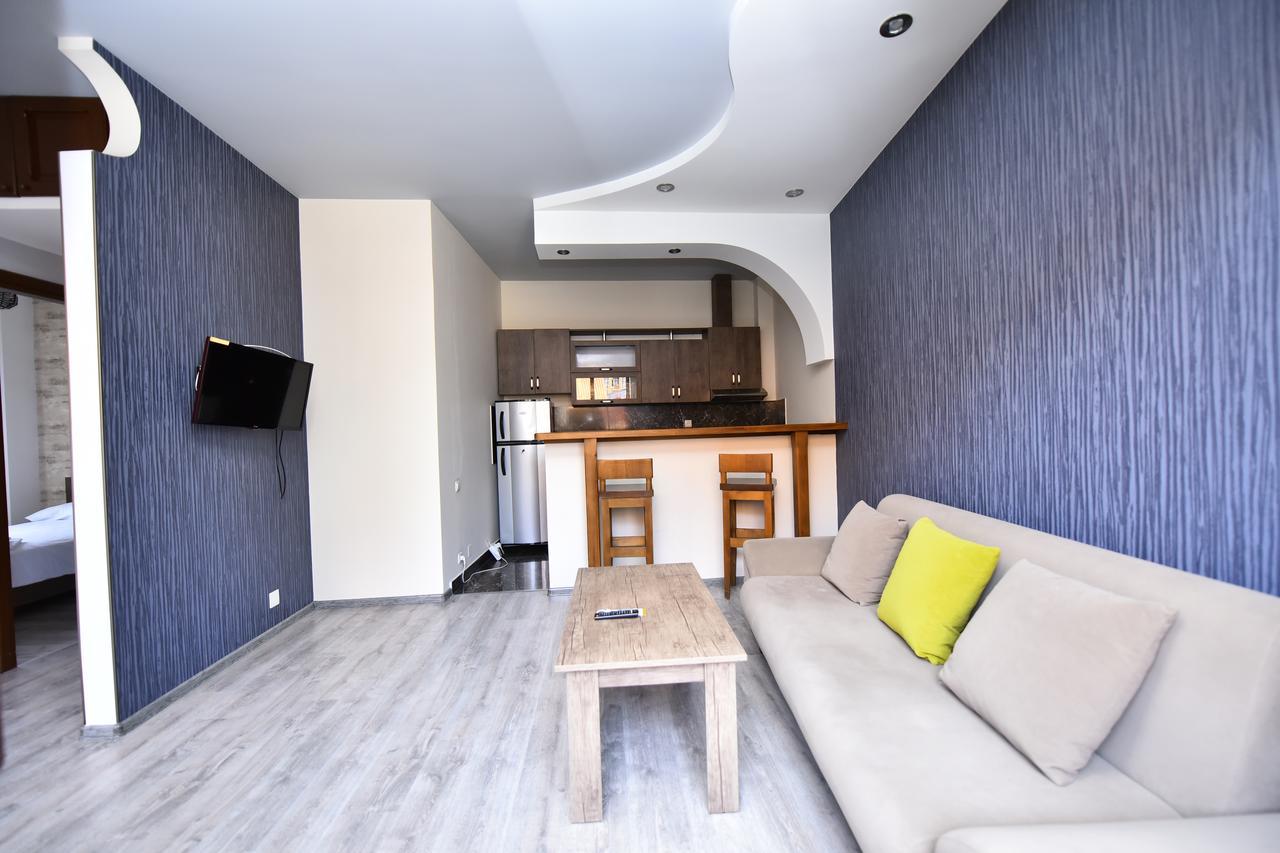Hotel Phaliashvili Batumi Luaran gambar