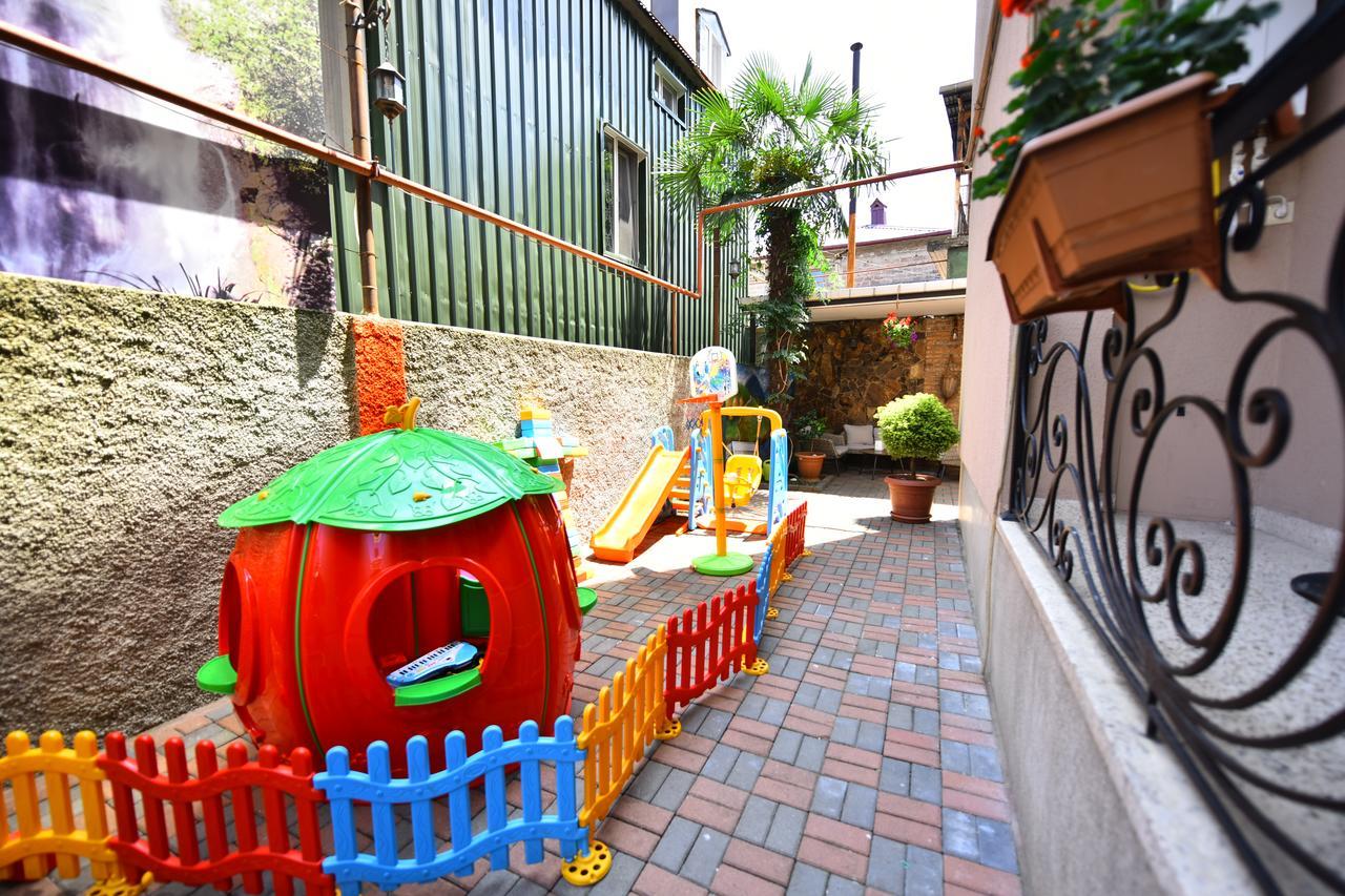Hotel Phaliashvili Batumi Luaran gambar