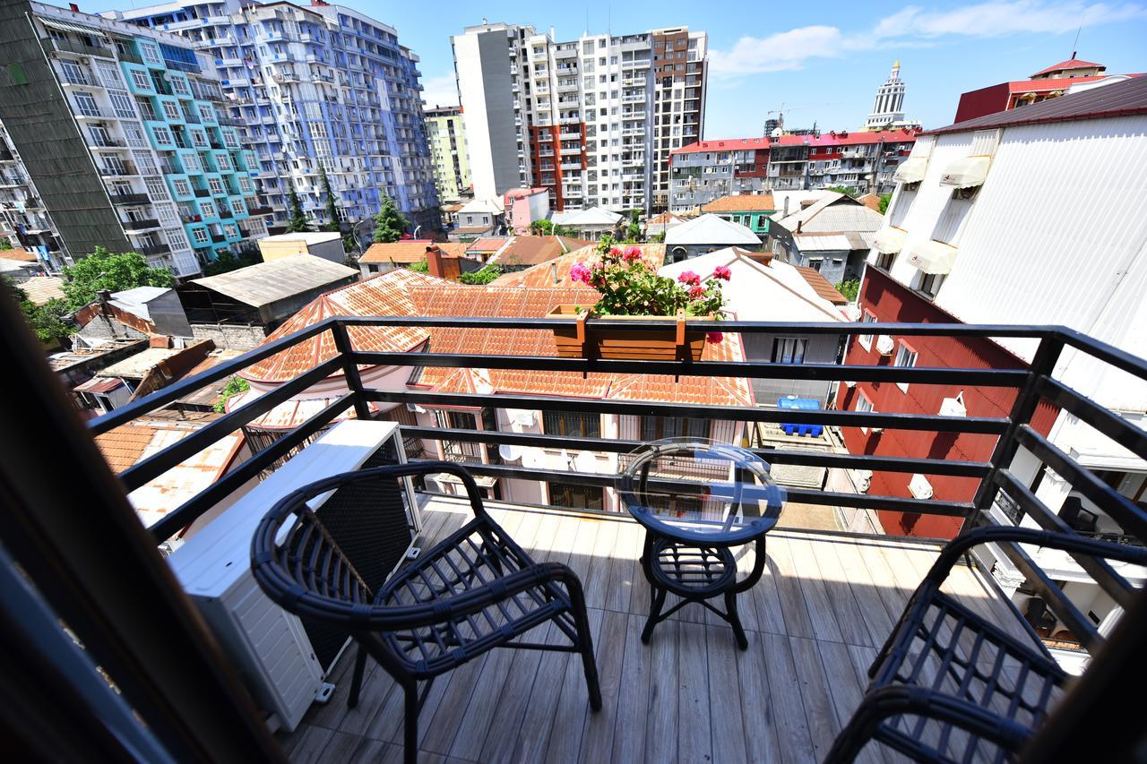 Hotel Phaliashvili Batumi Luaran gambar